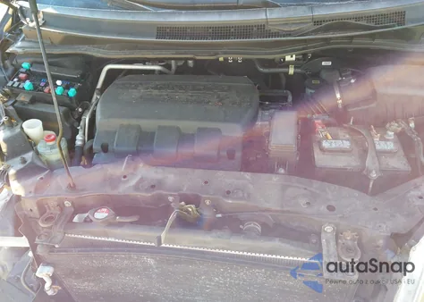 2013 Honda Odyssey Ex-L z USA, uszkodzony, nr VIN 5FNRL5H62DB084253